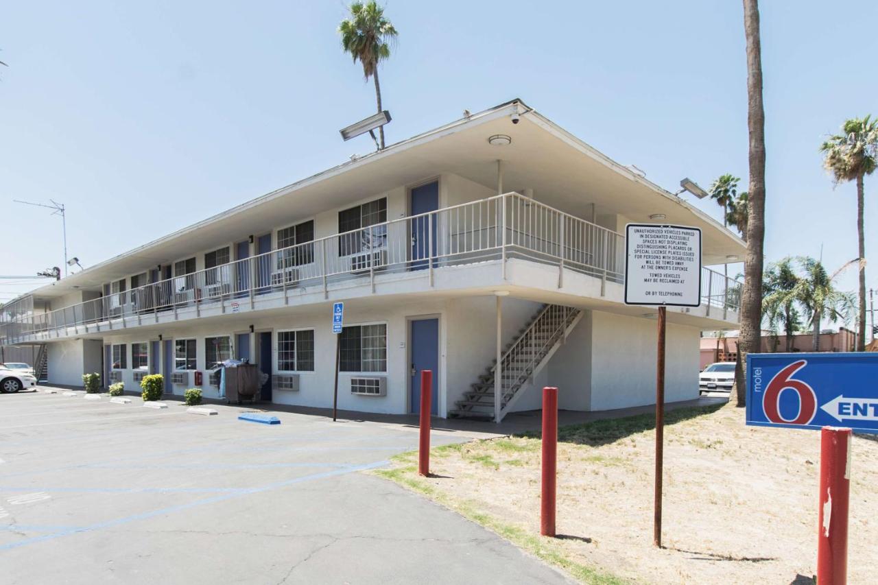 6 Hotel Bakersfield
